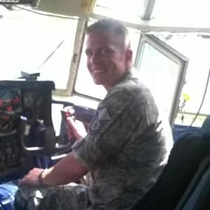 Meet your Posher, Dennis